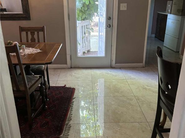 19937 Parthenia Street, Northridge CA 91324