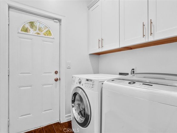 22202 Avenue San Luis, Woodland Hills CA 91364