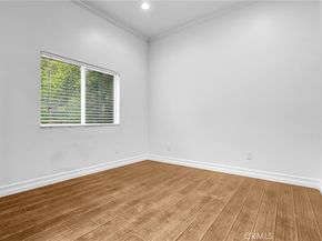 22202 Avenue San Luis, Woodland Hills CA 91364