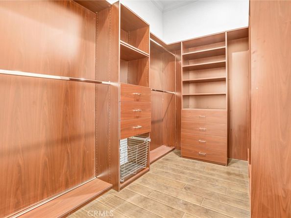 22202 Avenue San Luis, Woodland Hills CA 91364