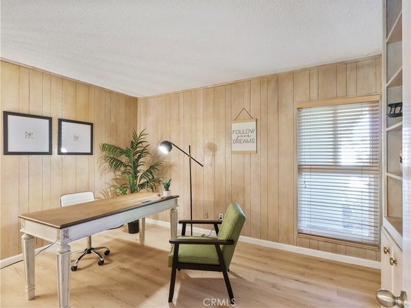 15354 Runnymede Street, Van Nuys CA 91406