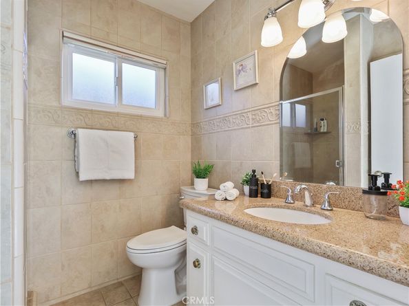 15354 Runnymede Street, Van Nuys CA 91406