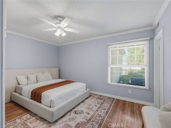 23010 Hartland, West Hills CA 91307