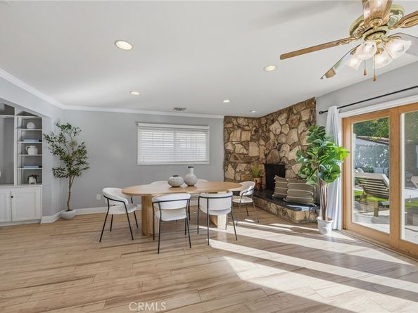 23010 Hartland, West Hills CA 91307