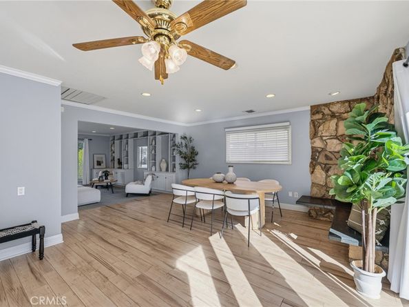 23010 Hartland, West Hills CA 91307