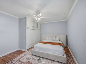 23010 Hartland, West Hills CA 91307