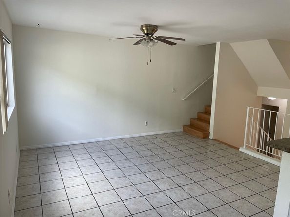 9740 Sepulveda Boulevard 18, North Hills CA 91343