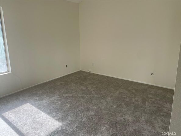 9740 Sepulveda Boulevard 18, North Hills CA 91343