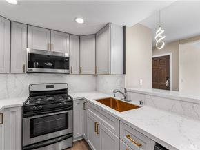 15511 Sherman Way 1, Van Nuys CA 91406