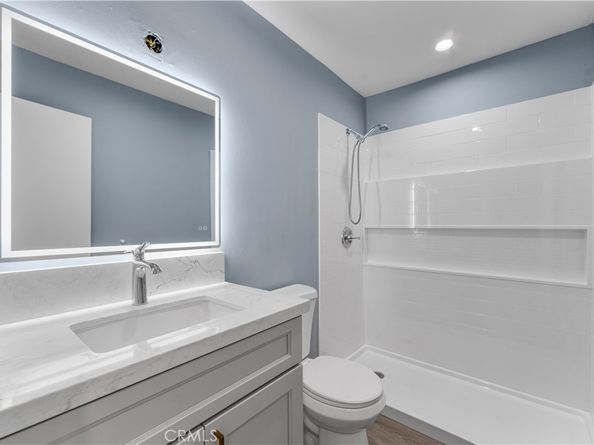 15511 Sherman Way 1, Van Nuys CA 91406