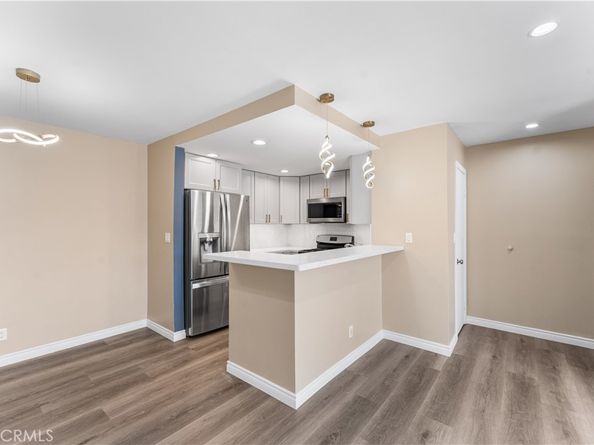 15511 Sherman Way 1, Van Nuys CA 91406