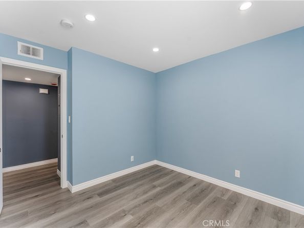 15511 Sherman Way 1, Van Nuys CA 91406