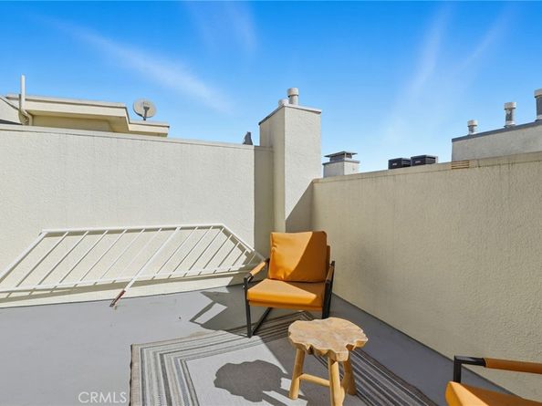 11119 Camarillo 104, North Hollywood CA 91602