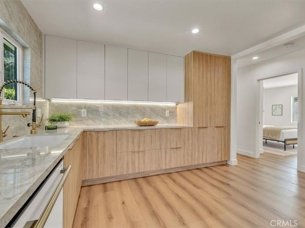 266 Mabery Road, Santa Monica CA 90402