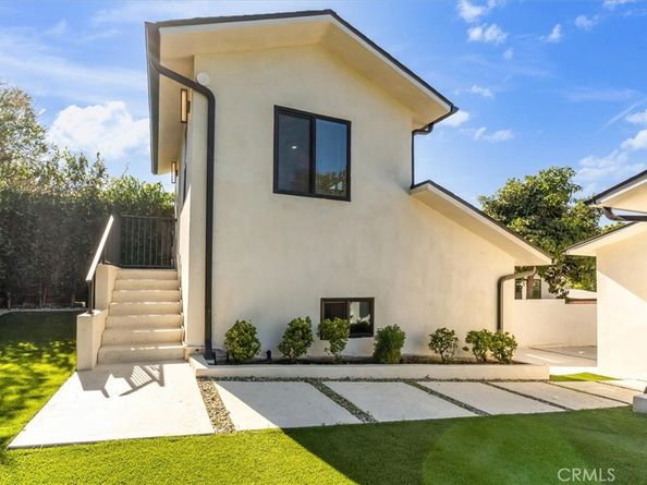 266 Mabery Road, Santa Monica CA 90402