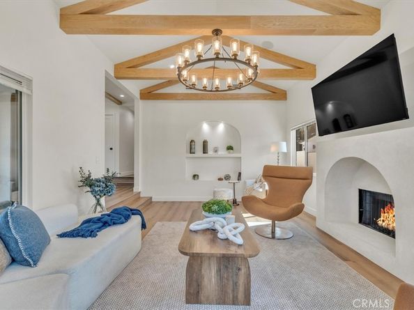 266 Mabery Road, Santa Monica CA 90402