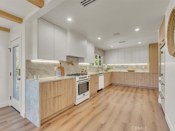 266 Mabery Road, Santa Monica CA 90402