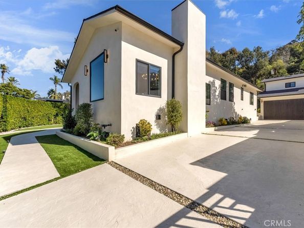 266 Mabery Road, Santa Monica CA 90402