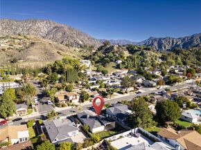 8042 Ellenbogen Street, Sunland CA 91040