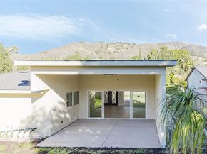 8042 Ellenbogen Street, Sunland CA 91040