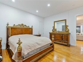 4651 Ellenita Ave., Tarzana CA 91356