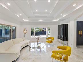 4651 Ellenita Ave., Tarzana CA 91356