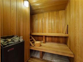 4651 Ellenita Ave., Tarzana CA 91356