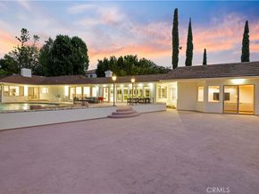 4651 Ellenita Ave., Tarzana CA 91356