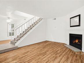 18411 Hatteras Street 122, Tarzana CA 91356