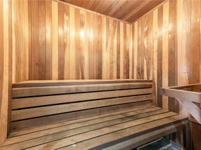 18411 Hatteras Street 122, Tarzana CA 91356