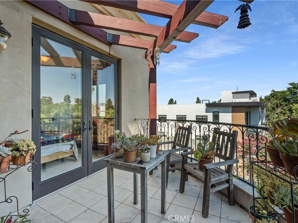 12050 Guerin PH2, Studio City CA 91604