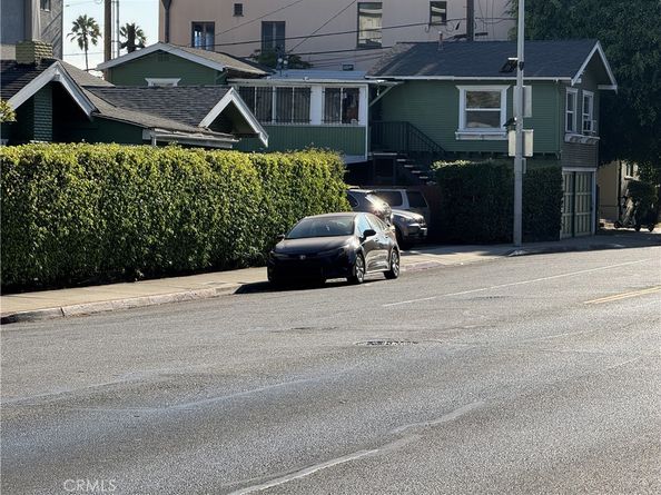 1253 N Orange Grove, West Hollywood CA 90046