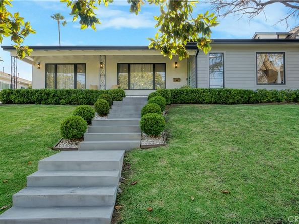7221 Arizona Ave, Los Angeles CA 90045