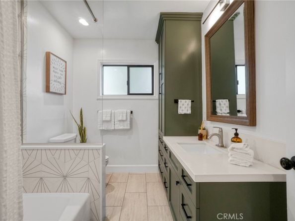 7221 Arizona Ave, Los Angeles CA 90045