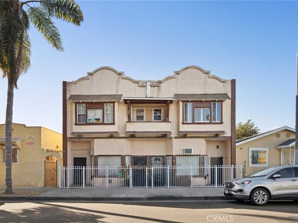 3877 Denker Avenue, Los Angeles CA 90062