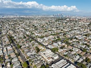 3877 Denker Avenue, Los Angeles CA 90062