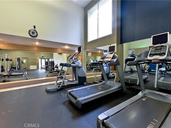 5525 Canoga Avenue 129, Woodland Hills CA 91367