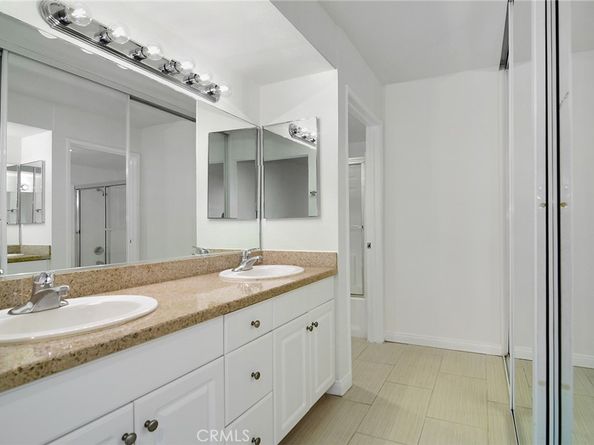 5525 Canoga Avenue 129, Woodland Hills CA 91367