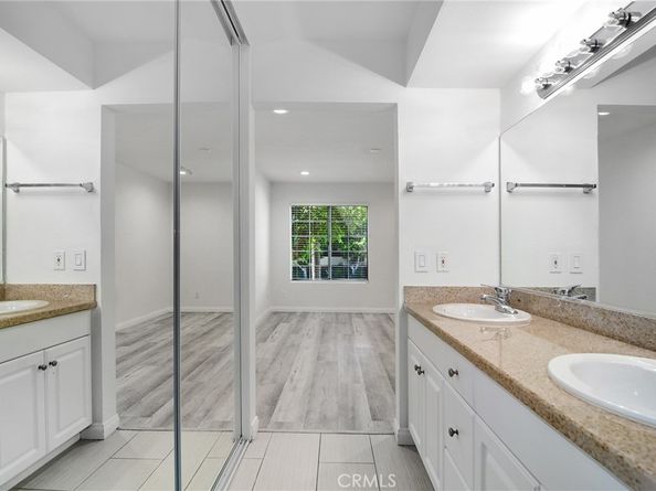 5525 Canoga Avenue 129, Woodland Hills CA 91367