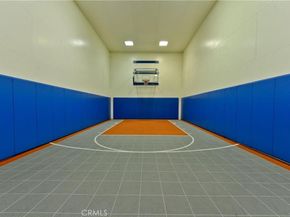 5525 Canoga Avenue 129, Woodland Hills CA 91367