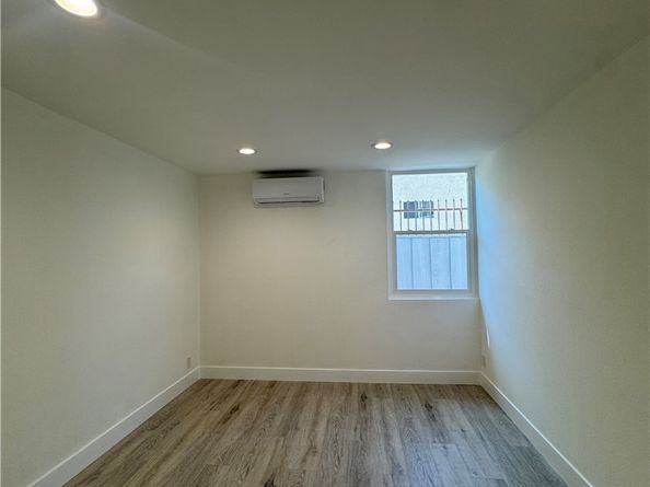 18620 Hatteras Street 169, Tarzana CA 91356