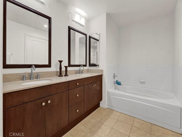 201 E Angeleno Avenue 203, Burbank CA 91502