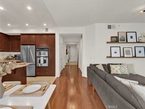 201 E Angeleno Avenue 203, Burbank CA 91502