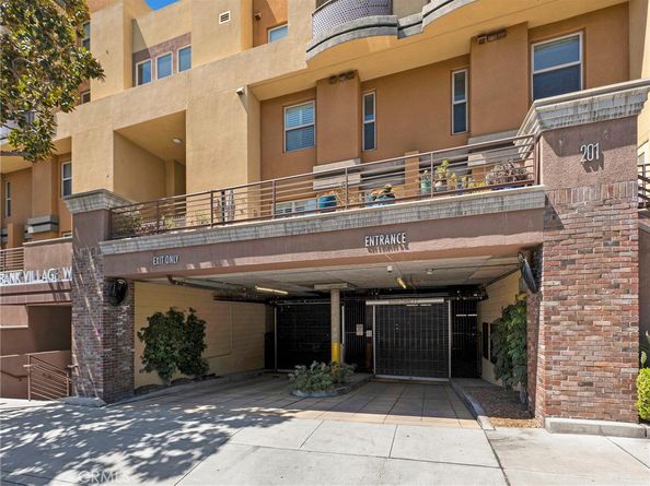 201 E Angeleno Avenue 203, Burbank CA 91502