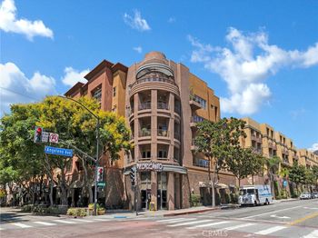 201 E Angeleno Avenue