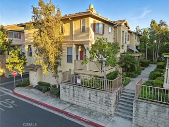 423 W Summerfield Circle