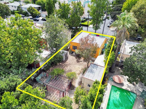 4948 Riverton Avenue, North Hollywood CA 91601