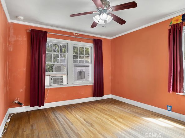 4948 Riverton Avenue, North Hollywood CA 91601