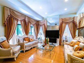 18759 Hatteras Street 25, Tarzana CA 91356