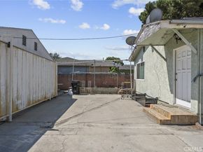 8023 Troost Avenue, North Hollywood CA 91605
